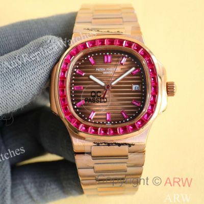 Swiss Quality Patek Philippe Replica Watches Nautilus 5711 Rose Gold Diamond Bezel Watches
